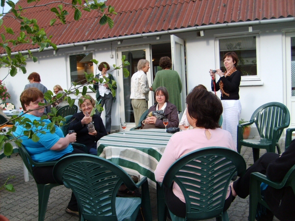 83